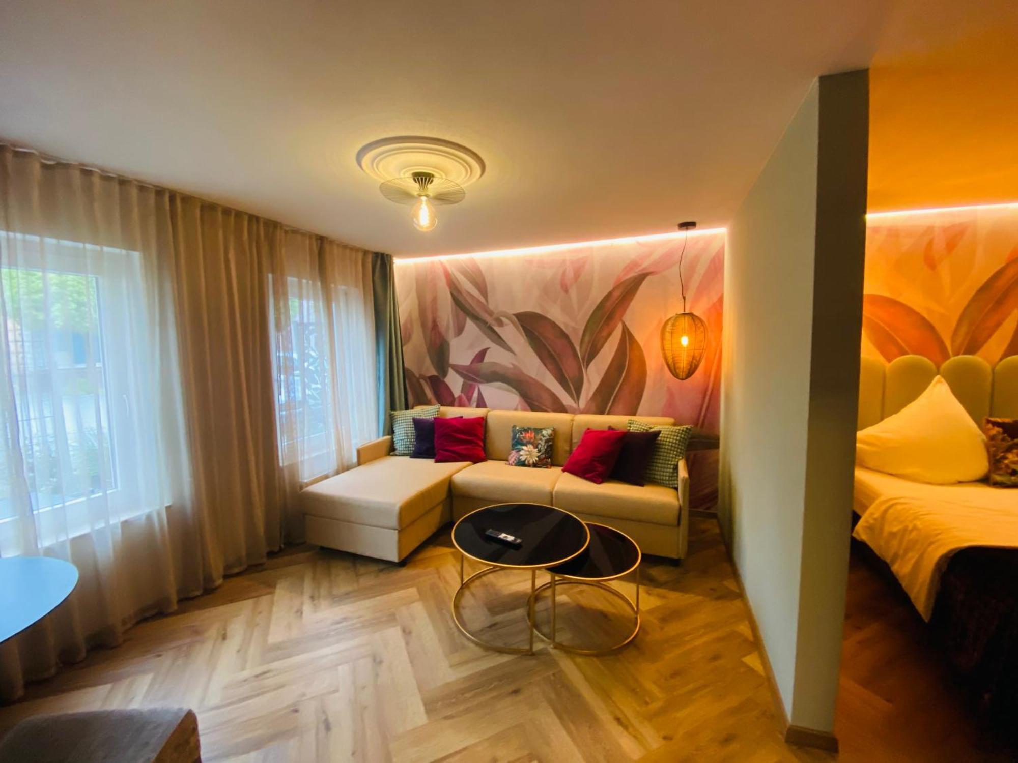 Boutique - Hotel Zum Schloss 엠츠젤 외부 사진