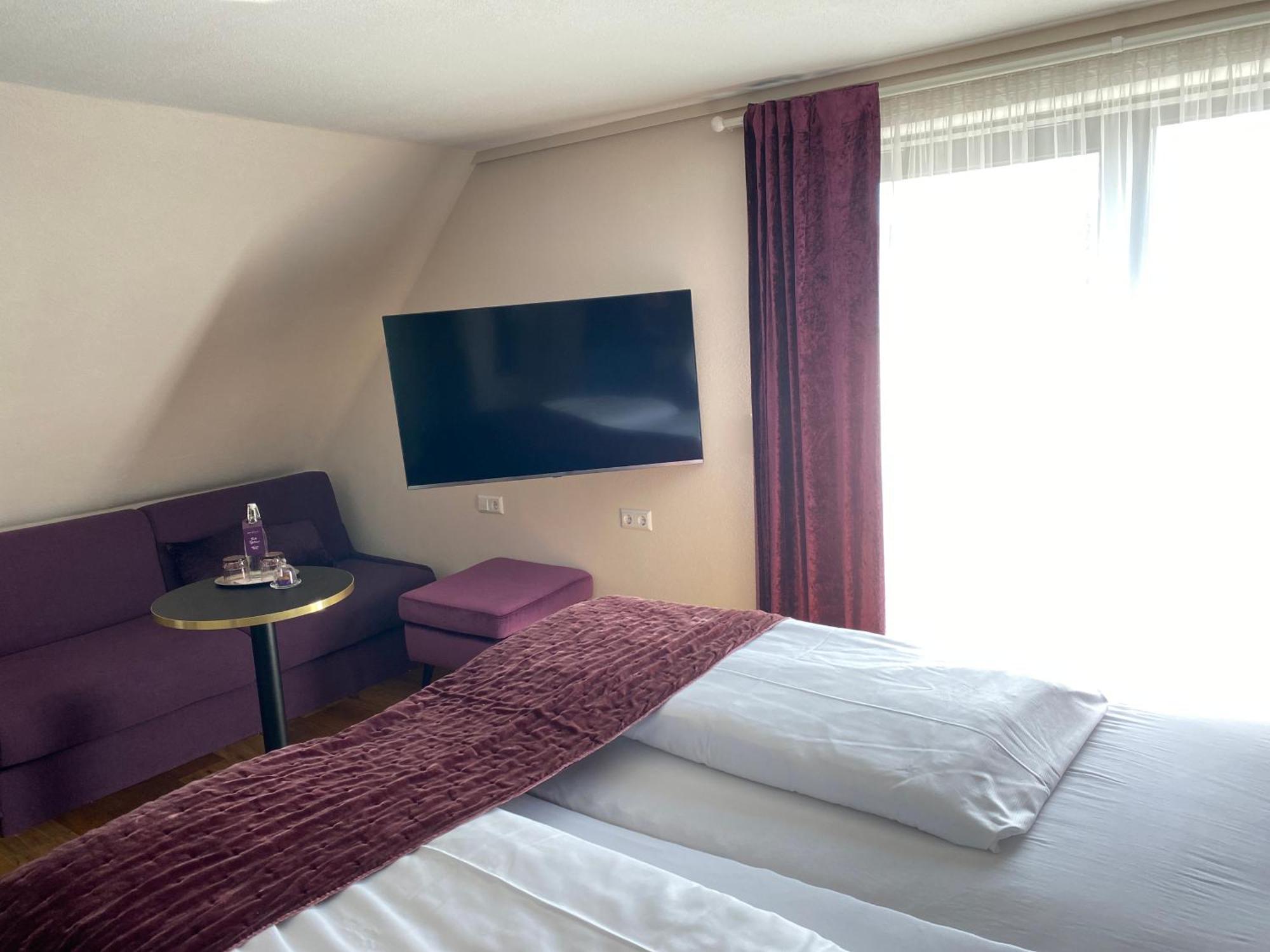 Boutique - Hotel Zum Schloss 엠츠젤 외부 사진